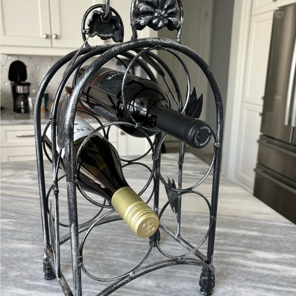 Handsome 5 bottle counter top wine rack pewter /black colour tasteful secure - Picture 12 of 17